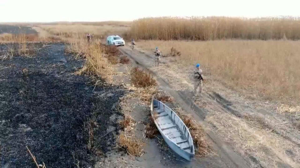 Eber Gölü'nde komandolarla denetim