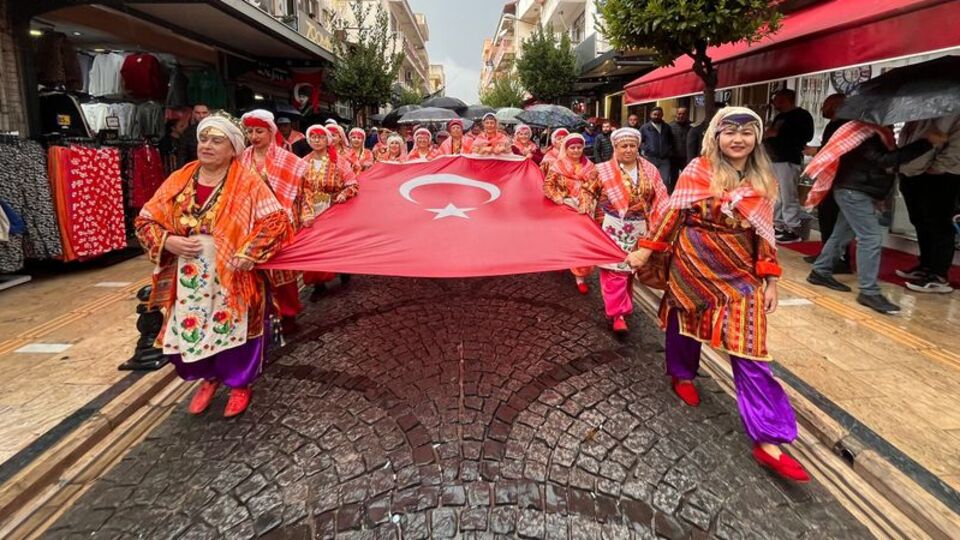 "10. Milas Zeytin Hasat Şenliği" başladı