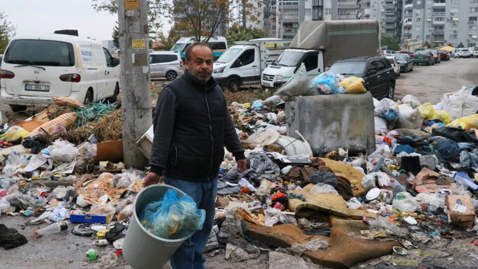 Çöp yığınarı tepkilere yol açtı