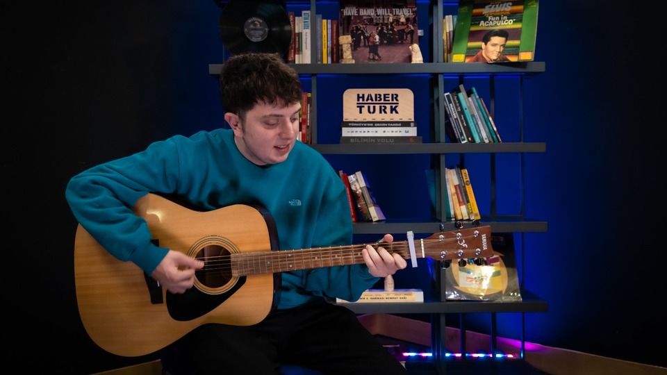 Z Frekansı'nda haftanın konuğu Mustafa Acar