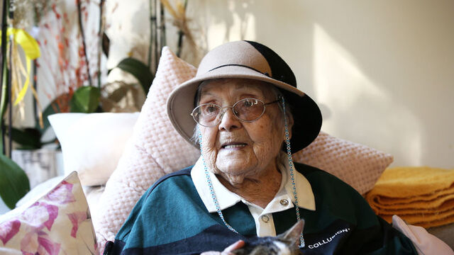 Muazzez İlmiye Çığ hayatını kaybetti