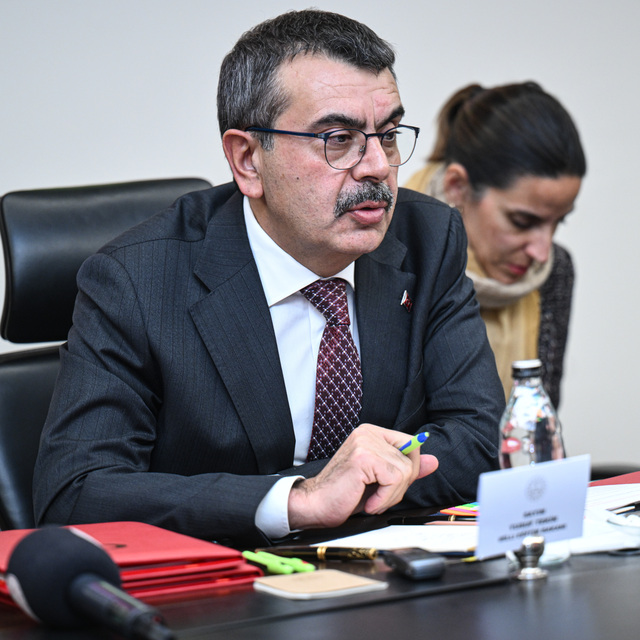 CHP'den Bakan Tekin hakkında suç duyurusu