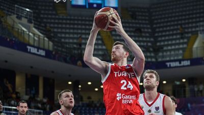 12 Dev Adam'dan Macaristan'a büyük üstünlük