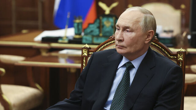 Putin yeni nükleer doktrini imzaladı
