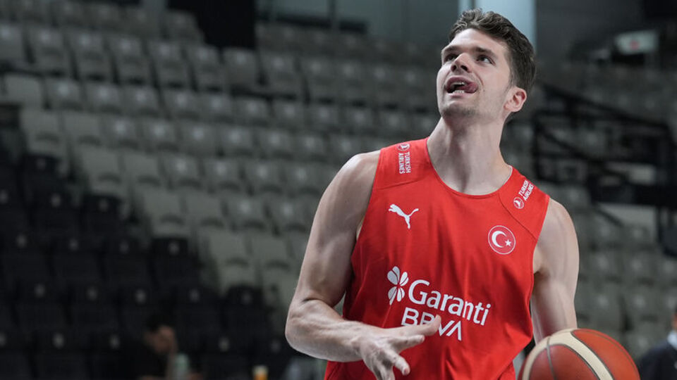 Türkiye-Macaristan maçına yoğun ilgi!