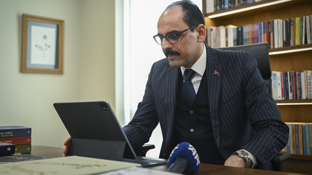 MİT Başkanı Kalın'dan CHP'ye ziyaret