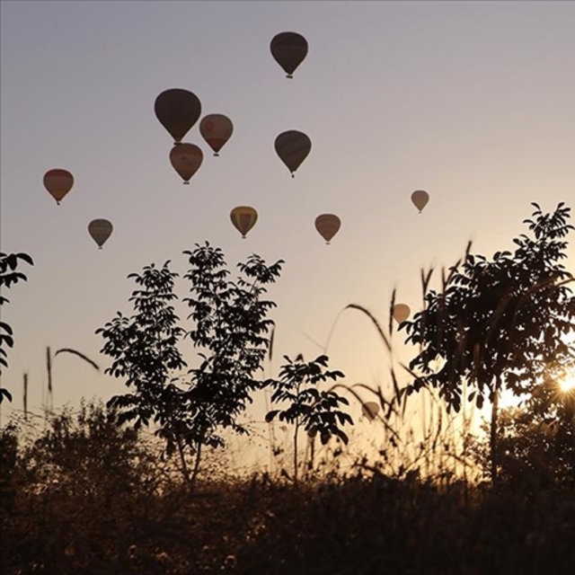 Balon turları rüzgar nedeniyle ertelendi