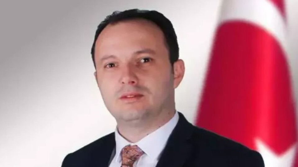 İsmail Akgül kimdir?