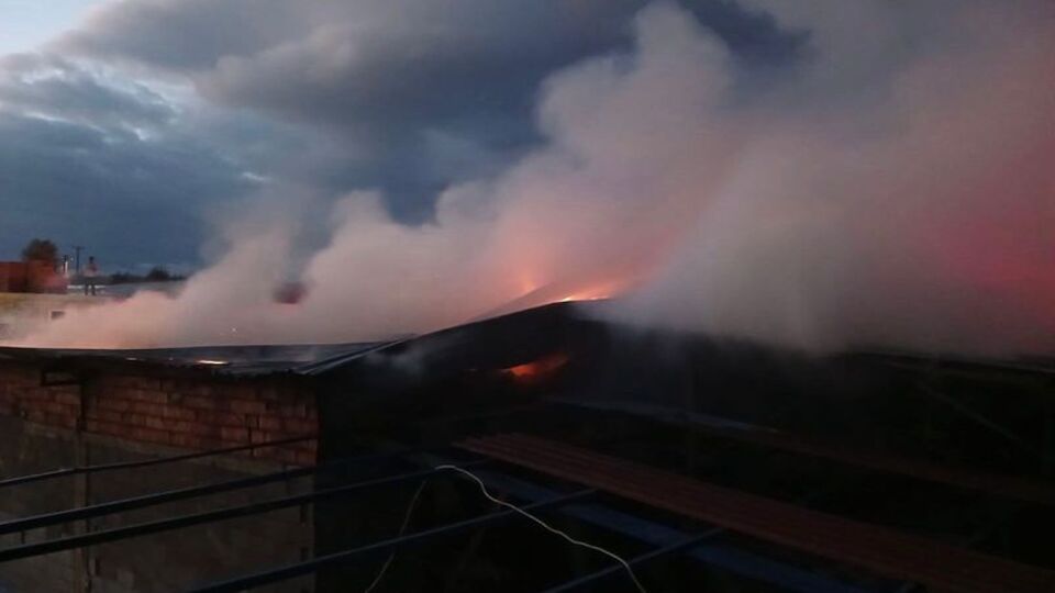 Isparta'da besihane yangını: 12 küçükbaş hayvan öldü