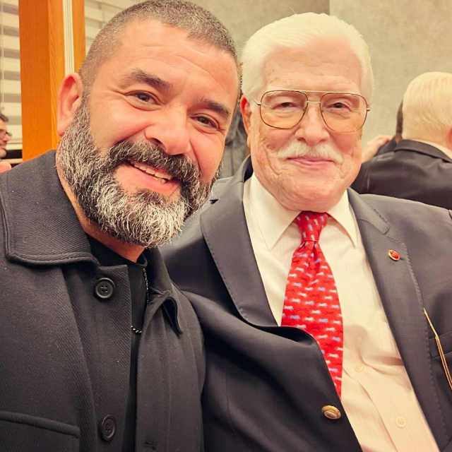 "İstanbul'un en yakışıklı ağabeyi"