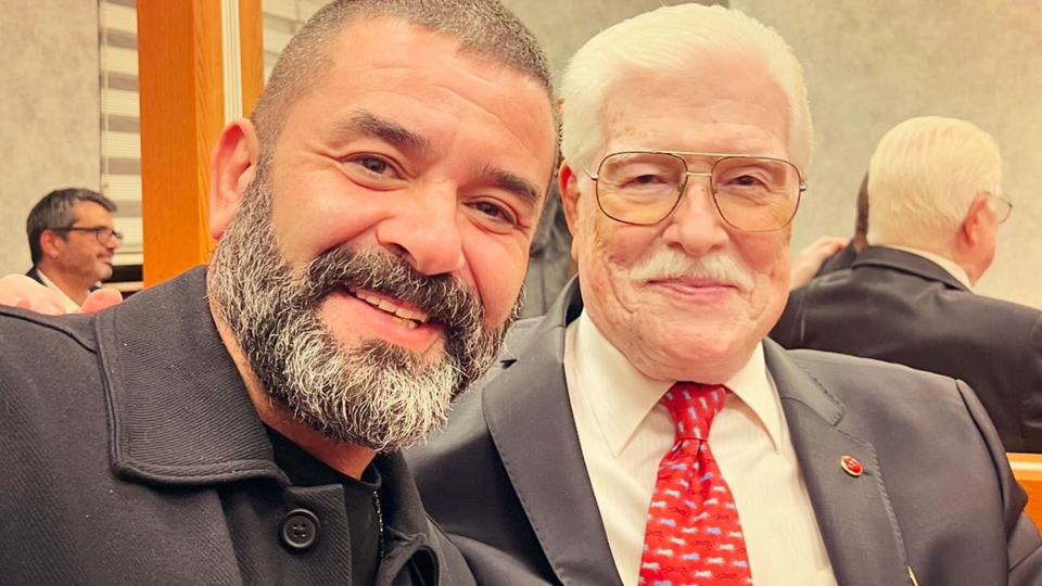 "İstanbul'un en yakışıklı ağabeyi"