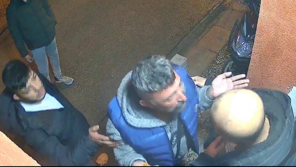 Kiliseye zorla girmeye çalışıp, pastörü tehdit etmişlerdi: Karar çıktı