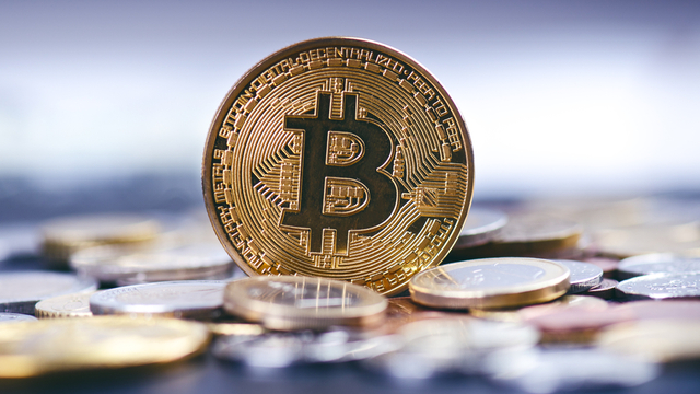 Bitcoin'den yeni rekor: 100 bin dolar sınırında