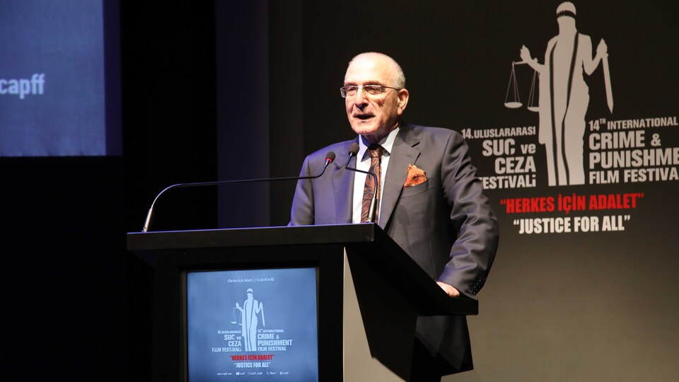 "Adalet dostlarıyla yolumuza devam ediyoruz"