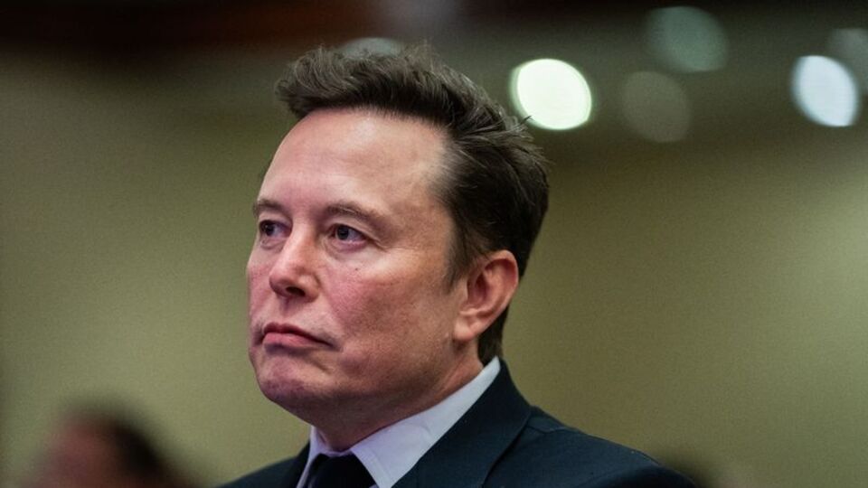 Musk'tan Avustralya'ya 'sosyal medya' tepkisi