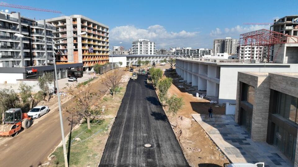 Aksu'da altyapı ve üstyapı çalışmaları