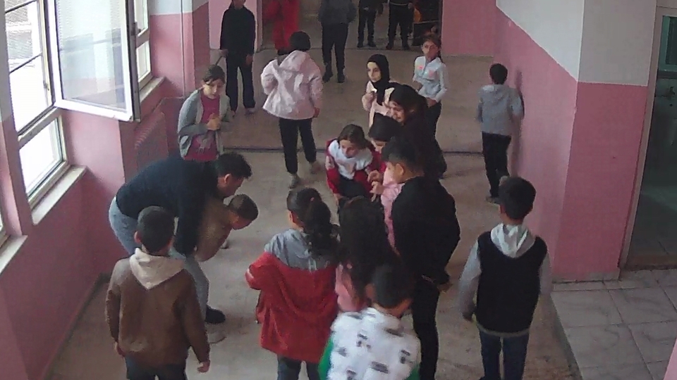 Öğretmenden hayat kurtaran hareket