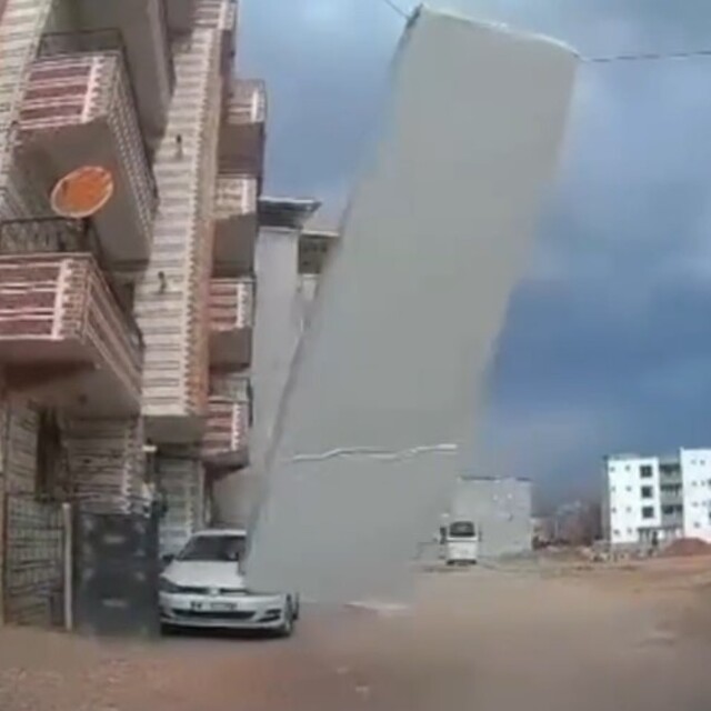 Fırtınanın vurduğu Bursa'dan yeni görüntüler