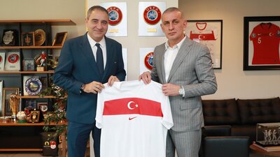 UEFA'dan TFF Başkanı Hacıosmanoğlu'na ziyaret
