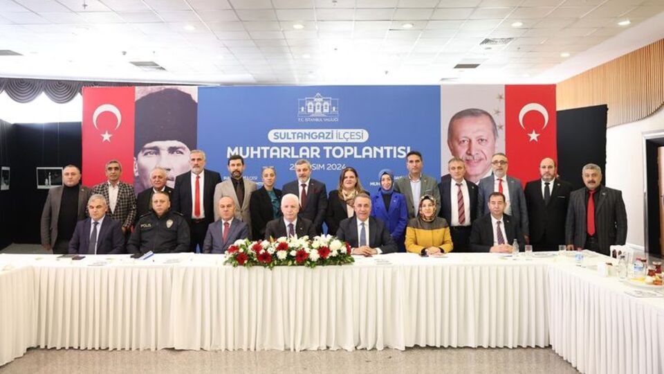 İstanbul Valisi Gül, muhtarlarla buluştu