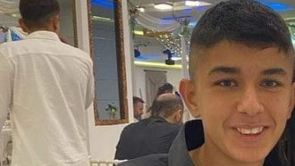 Liseliler arasında kavga! 16 yaşındaki öğrenci can verdi