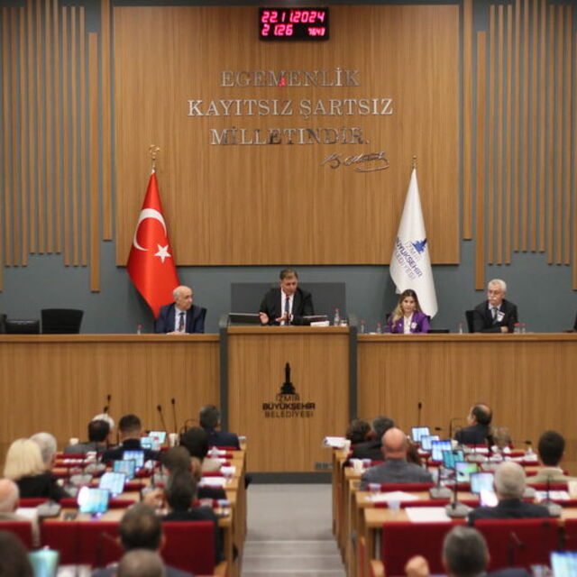 İzmir'de yeni yılda suya yüzde 26 zam yapılacak