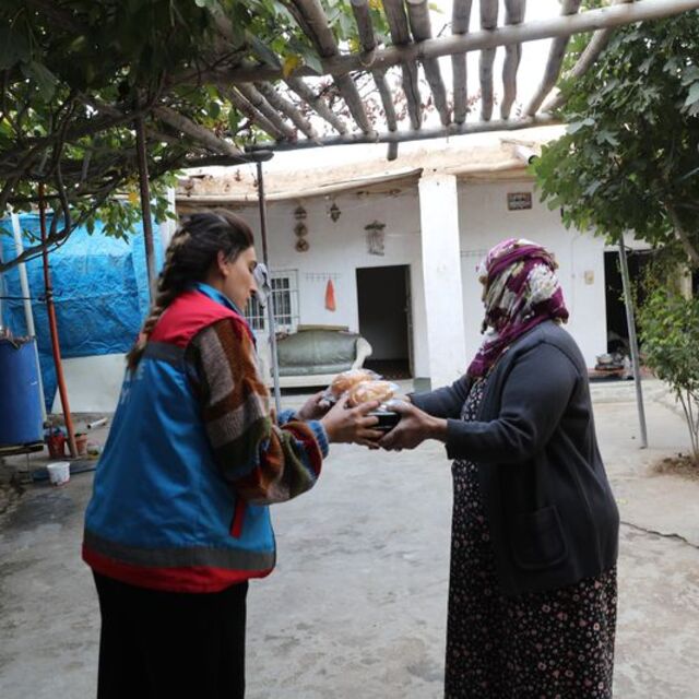 Mardin'de aşevi yeniden açıldı