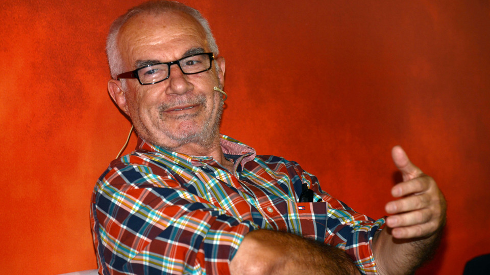 Ünlü yönetmen entübe edildi