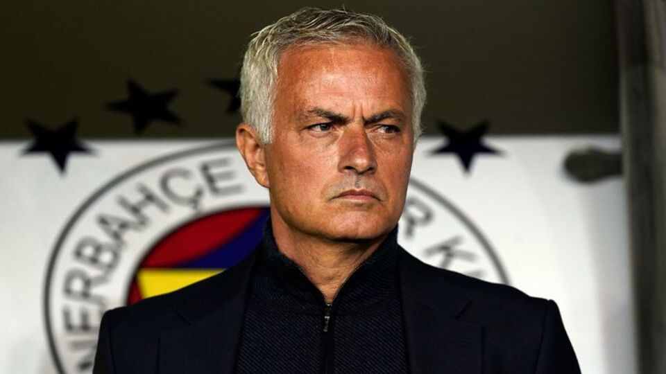 Jose Mourinho'dan derbi öncesi yerinde analiz!