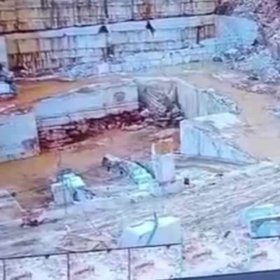 Marmara Adası'nda mermer ocağında oluşan toprak kayması sonucu 1 işçi yaşamını yitirdi