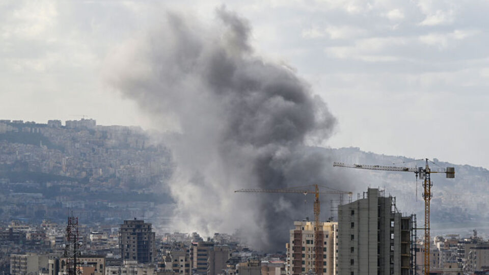 Hizbullah, İsrail'in askeri birliklerini hedef aldı