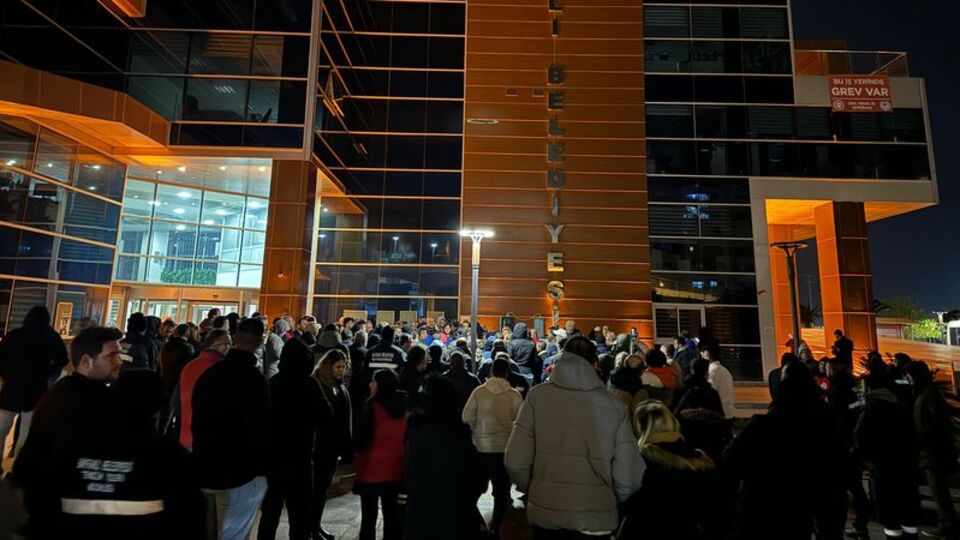 İzmir'in Bayraklı Belediyesi'nde grev