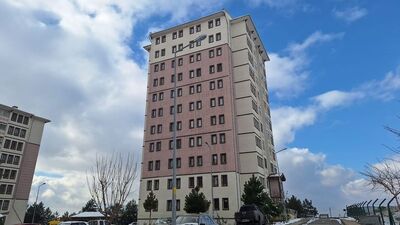 "Yataktan düştü" dedi, darp izleri bulundu!