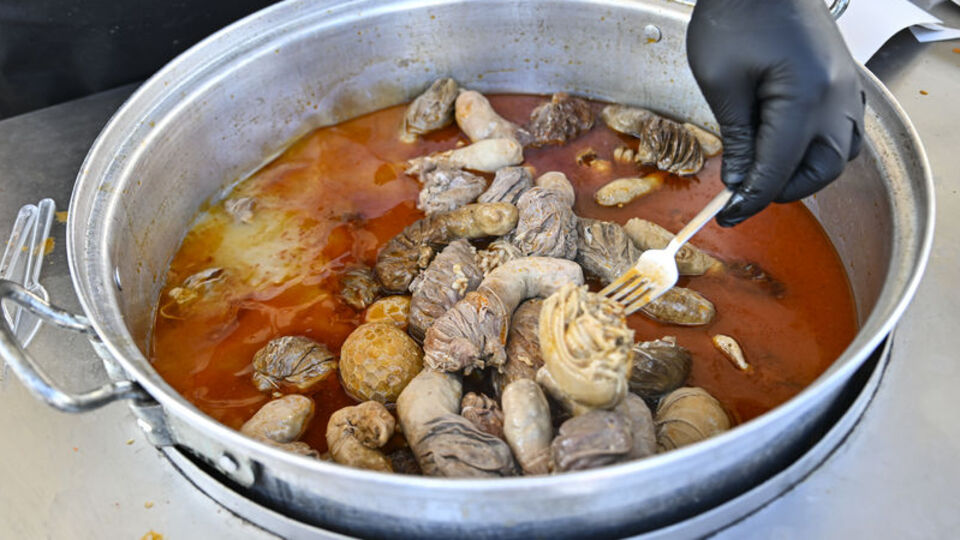 Şırdan yerken ölüyordu! İşte böyle kurtuldu