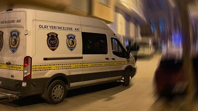 Karısını boğarak öldürüp polisi aradı!