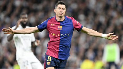 Lewandowski 100'ler kulübüne girdi!