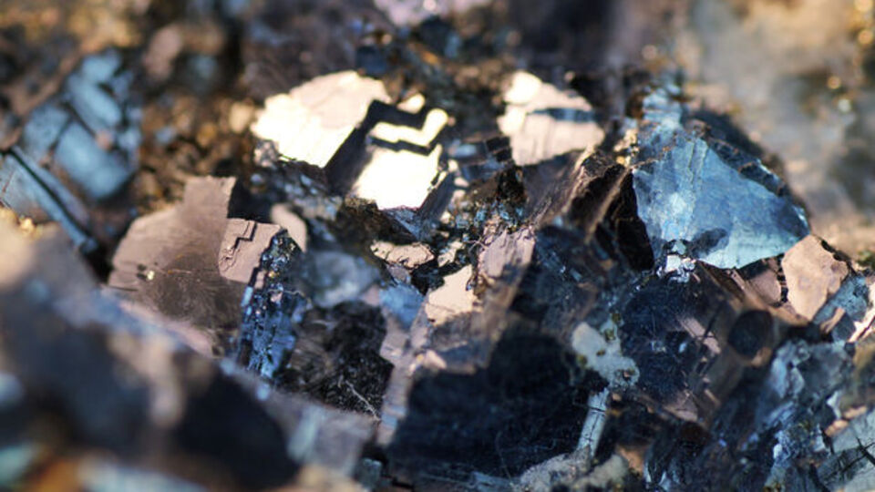 Hematit taşı nedir, ne işe yarar?