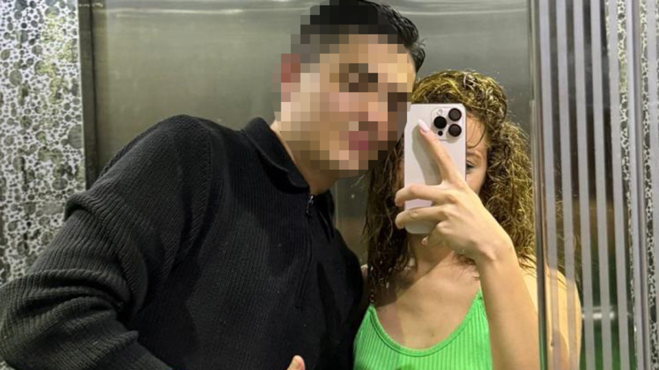 Kız arkadaşını bayıltana kadar dövdü!