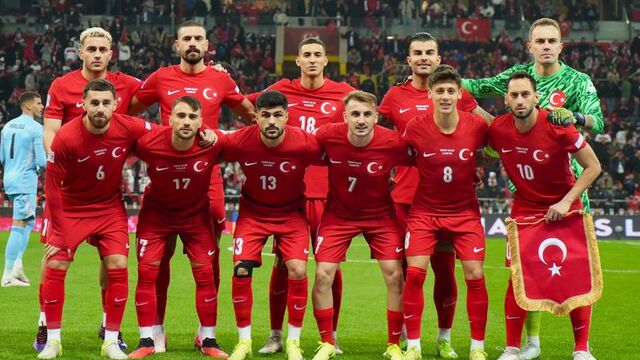 Milliler, FIFA'da iki basamak geriledi!