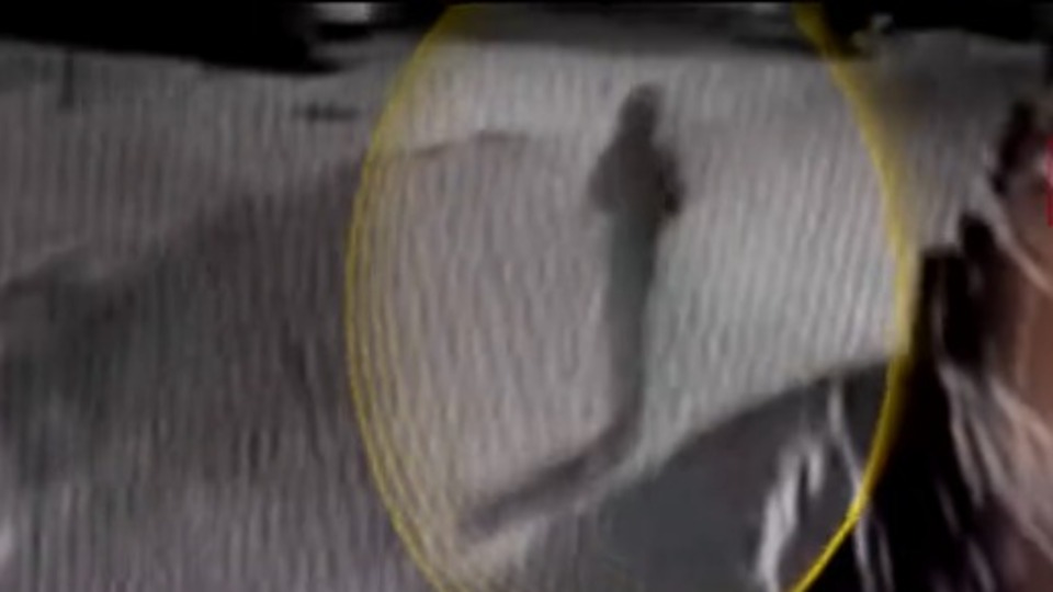 Saplantılı aşık kurşun yağdırdı!