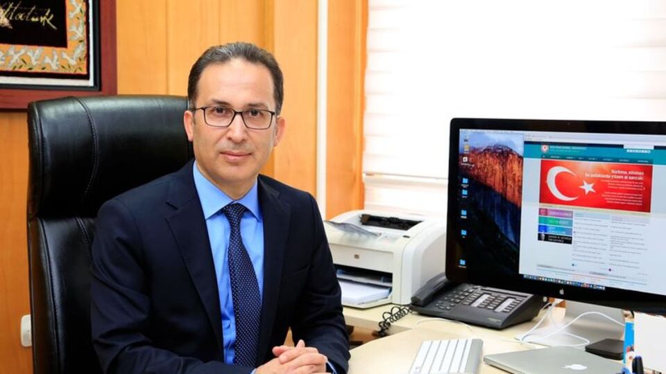 SDÜ Rektörü'nden istifa haberlerine yalanlama