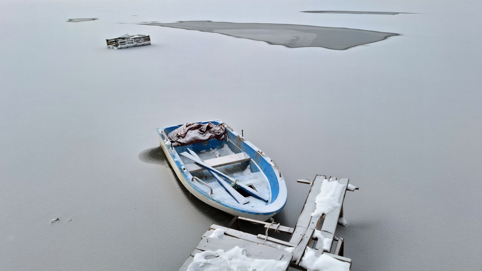 Yağış yok, buzlanma ve don var