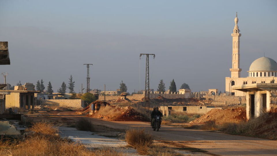 Suriye'de silahlı gruplar Halep'in merkezine ulaştı