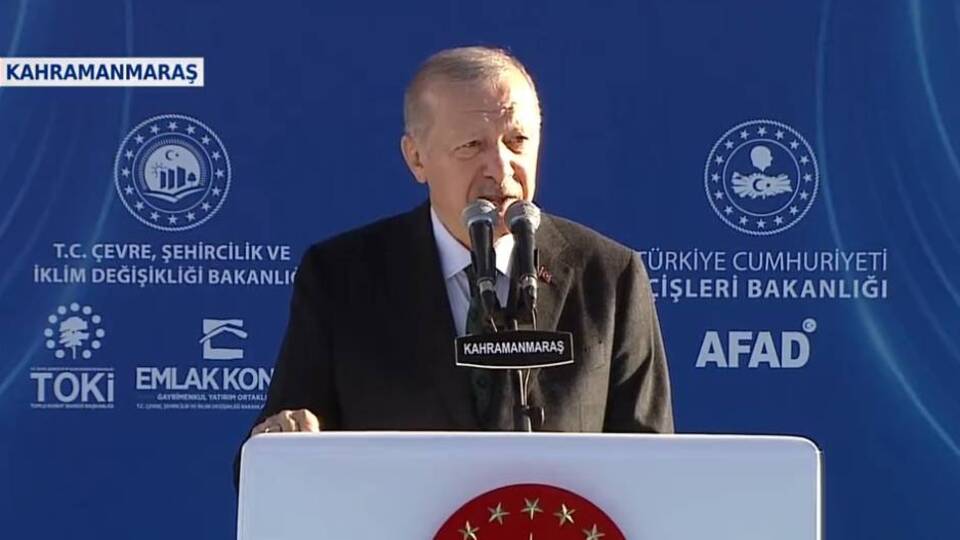 155 bininci konut teslim edildi