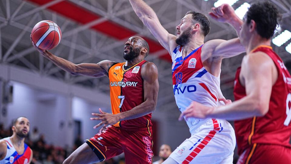 Galatasaray seriye bağladı!