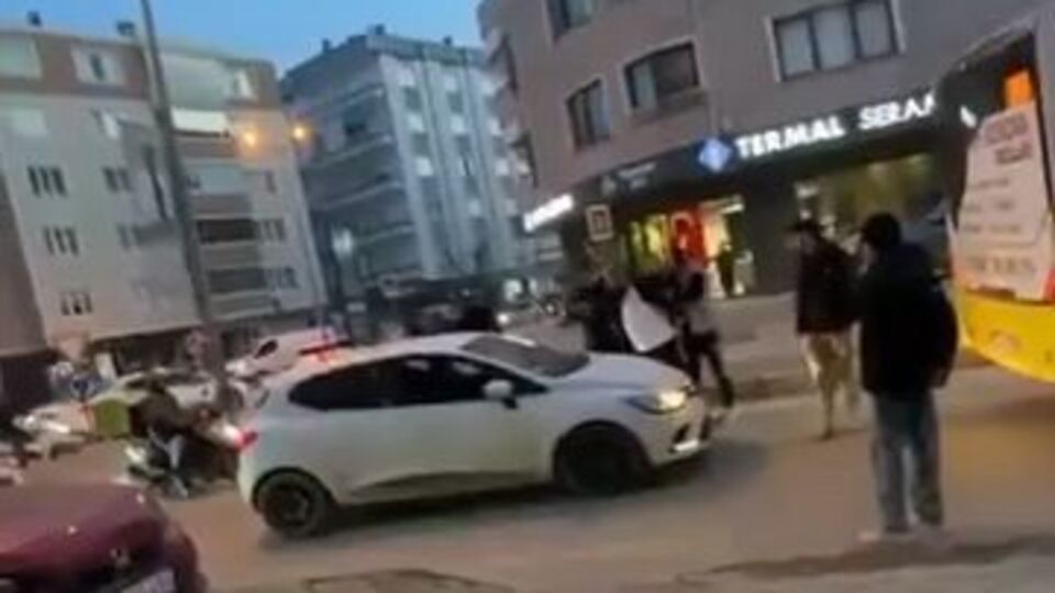 Yol verme tartışması kamerada