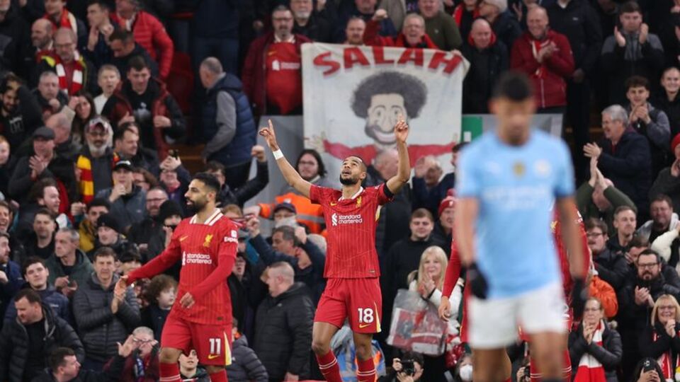 Liverpool, City'i saf dışı bıraktı!