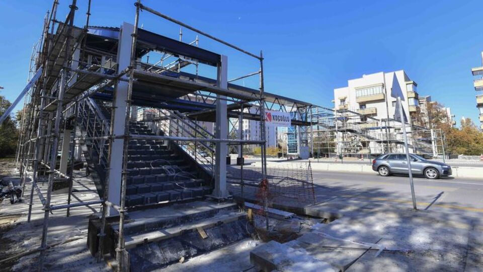Ankara'da 6 ilçede 14 üst geçit inşaatı