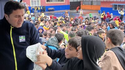 Bahçelievler'de öğrencilere beslenme desteği