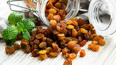 Her Gün 1 Avuç Kuru Üzümün Faydaları